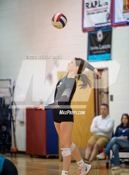 Thumbnail 2 in Highland vs  Perry  (AIA 6A Semi Final) photogallery.
