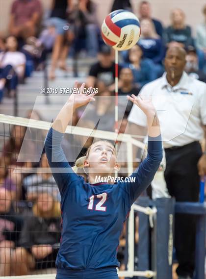 Thumbnail 2 in Highland vs  Perry  (AIA 6A Semi Final) photogallery.