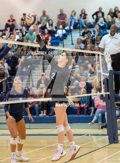Thumbnail 3 in Highland vs  Perry  (AIA 6A Semi Final) photogallery.