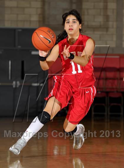 Thumbnail 2 in Mater Dei @ Oaks Christian (Nike Extravaganza) photogallery.