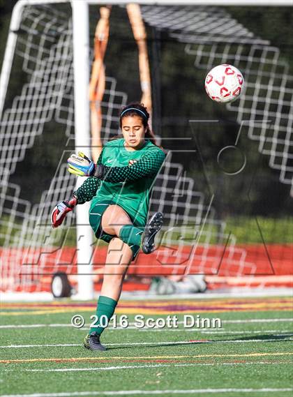 Thumbnail 1 in Woodside @ Menlo-Atherton photogallery.