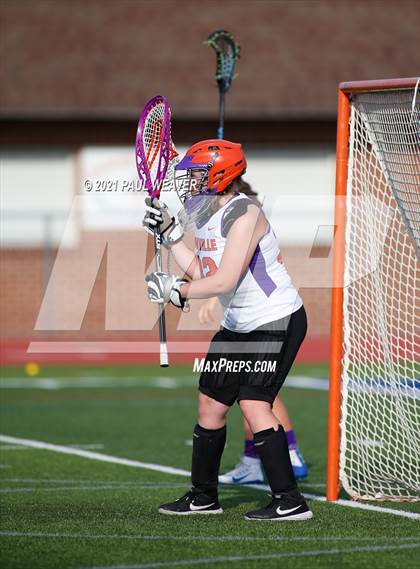Thumbnail 2 in Danville vs. Twin Valley (PIAA Class 2A First Round Playoff) photogallery.