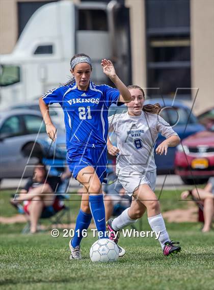Thumbnail 2 in Grand Island @ Kenmore West photogallery.