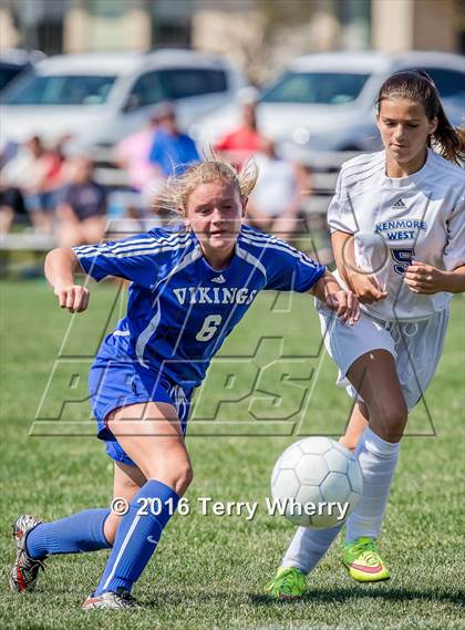 Thumbnail 2 in Grand Island @ Kenmore West photogallery.