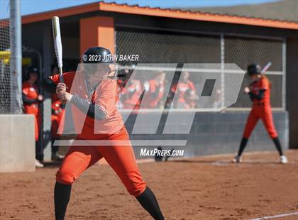 Thumbnail 2 in Sparks @ Fernley photogallery.