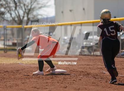 Thumbnail 3 in Sparks @ Fernley photogallery.