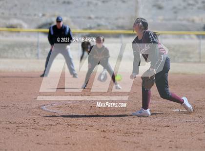 Thumbnail 1 in Sparks @ Fernley photogallery.