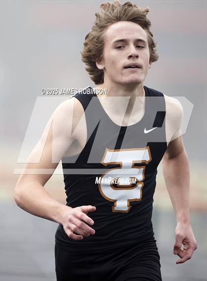 Thumbnail 1 in Mandarin Preseason Classic (100m Hurdles) photogallery.