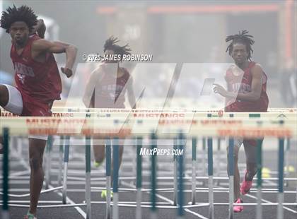 Thumbnail 3 in Mandarin Preseason Classic (100m Hurdles) photogallery.