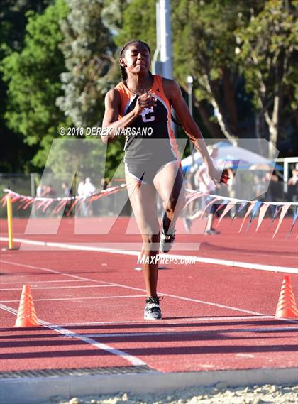 Thumbnail 1 in CCS Top 8 Los Gatos (Girls Long Jump) photogallery.