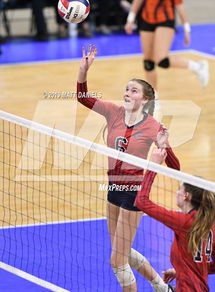 Thumbnail 2 in Chaparral vs. Grandview (CHSAA 5A Playoff) photogallery.