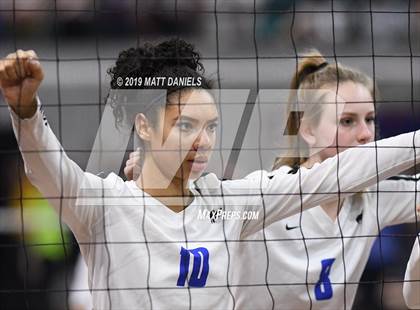 Thumbnail 1 in Chaparral vs. Grandview (CHSAA 5A Playoff) photogallery.