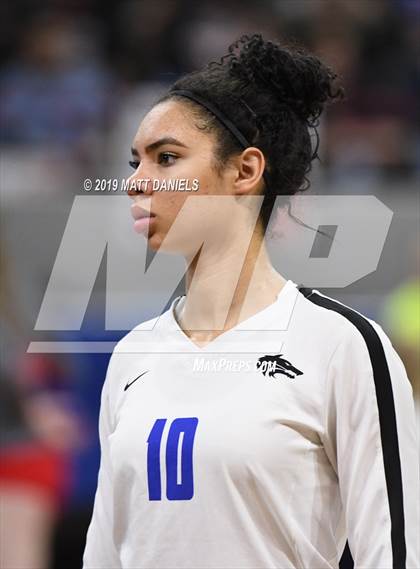 Thumbnail 3 in Chaparral vs. Grandview (CHSAA 5A Playoff) photogallery.