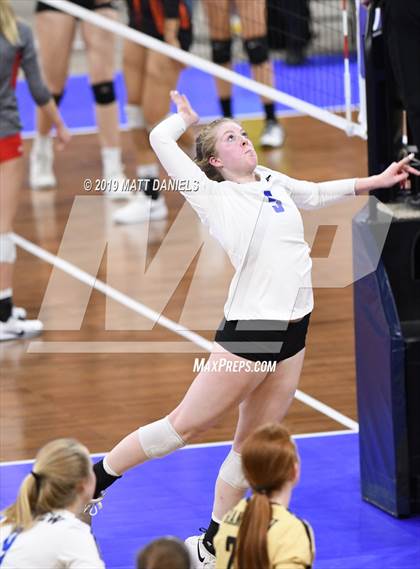 Thumbnail 3 in Chaparral vs. Grandview (CHSAA 5A Playoff) photogallery.