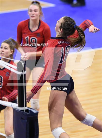 Thumbnail 2 in Chaparral vs. Grandview (CHSAA 5A Playoff) photogallery.