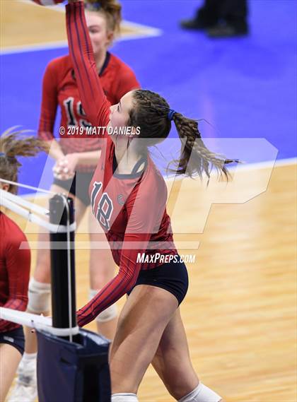 Thumbnail 3 in Chaparral vs. Grandview (CHSAA 5A Playoff) photogallery.