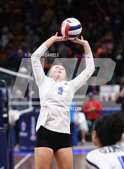 Thumbnail 2 in Chaparral vs. Grandview (CHSAA 5A Playoff) photogallery.