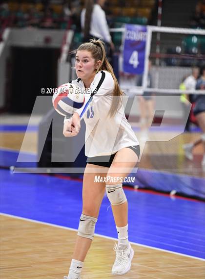 Thumbnail 3 in Chaparral vs. Grandview (CHSAA 5A Playoff) photogallery.
