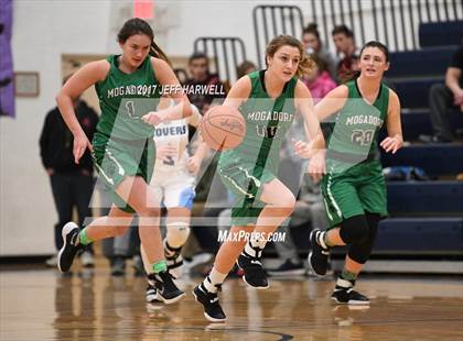 Thumbnail 1 in Mogadore @ Rootstown photogallery.