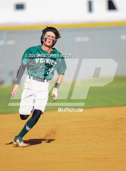 Thumbnail 1 in Venice vs. Lakewood Ranch photogallery.
