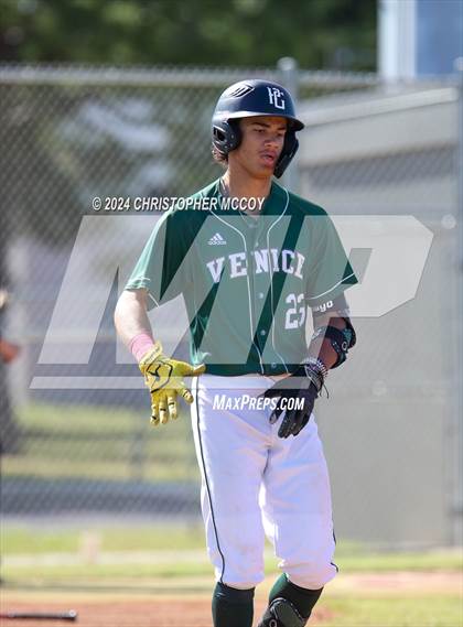 Thumbnail 3 in Venice vs. Lakewood Ranch photogallery.