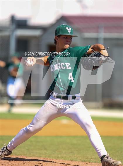 Thumbnail 3 in Venice vs. Lakewood Ranch photogallery.