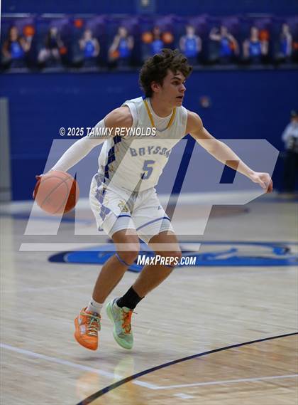 Thumbnail 2 in Sidney @ Bryson (UIL 1A D2 Basketball Semi-Regional) photogallery.