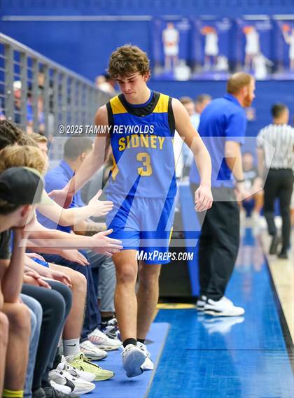 Thumbnail 2 in Sidney @ Bryson (UIL 1A D2 Basketball Semi-Regional) photogallery.