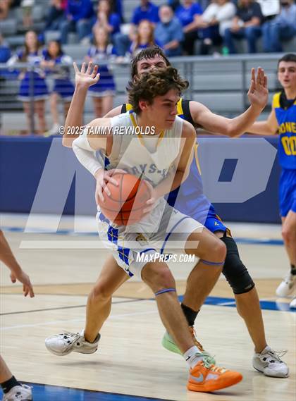 Thumbnail 1 in Sidney @ Bryson (UIL 1A D2 Basketball Semi-Regional) photogallery.