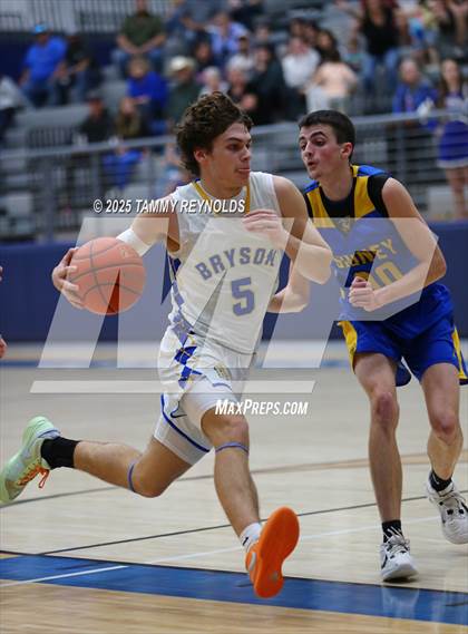 Thumbnail 1 in Sidney @ Bryson (UIL 1A D2 Basketball Semi-Regional) photogallery.