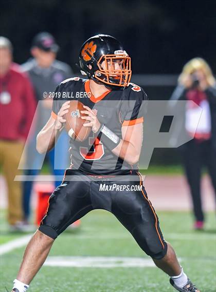 Thumbnail 1 in Warde @ Ridgefield photogallery.