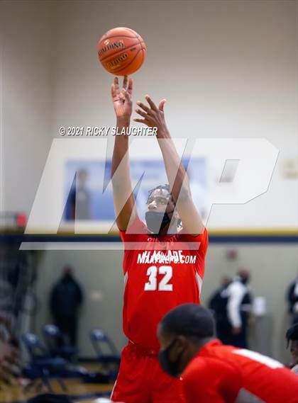 Thumbnail 3 in Miller Career Academy vs. Chaminade photogallery.