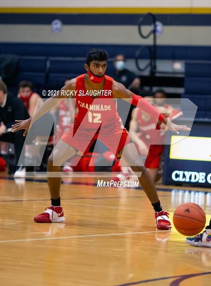 Thumbnail 3 in Miller Career Academy vs. Chaminade photogallery.