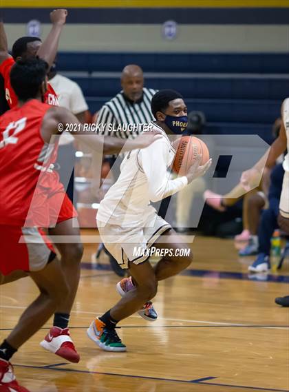 Thumbnail 3 in Miller Career Academy vs. Chaminade photogallery.