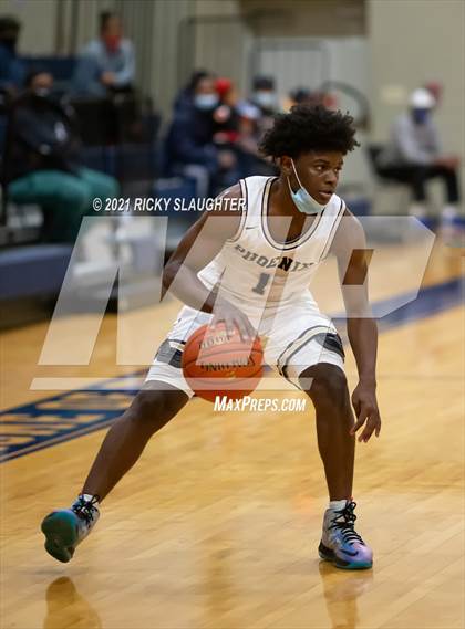 Thumbnail 1 in Miller Career Academy vs. Chaminade photogallery.