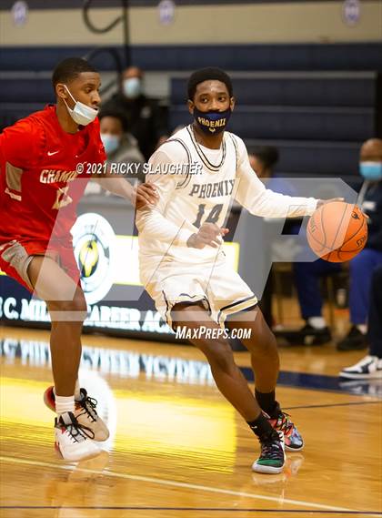 Thumbnail 2 in Miller Career Academy vs. Chaminade photogallery.