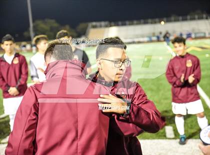 Thumbnail 3 in Mission Hills vs. Montgomery (CIF SDS D2 Final) photogallery.