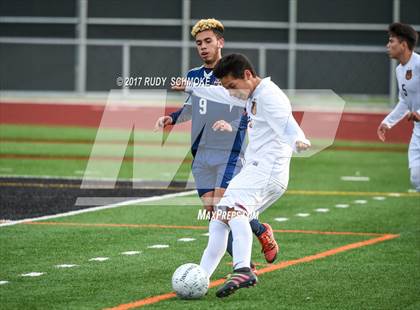 Thumbnail 3 in Mission Hills vs. Montgomery (CIF SDS D2 Final) photogallery.