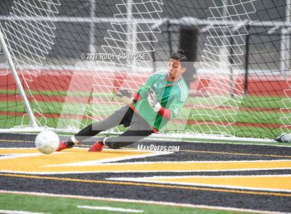 Thumbnail 3 in Mission Hills vs. Montgomery (CIF SDS D2 Final) photogallery.