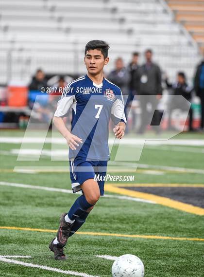 Thumbnail 2 in Mission Hills vs. Montgomery (CIF SDS D2 Final) photogallery.