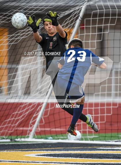 Thumbnail 1 in Mission Hills vs. Montgomery (CIF SDS D2 Final) photogallery.