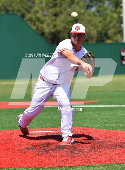 Thumbnail 3 in Fort Gibson vs Checotah (OSSAA 4A Regional Quarterfinal) photogallery.