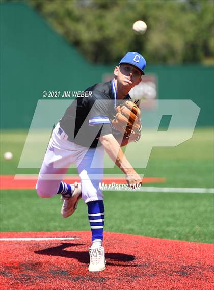 Thumbnail 1 in Fort Gibson vs Checotah (OSSAA 4A Regional Quarterfinal) photogallery.