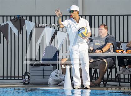 Thumbnail 2 in Burroughs @ Crespi photogallery.