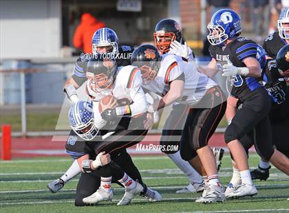 Thumbnail 2 in Darien vs. Ridgefield (CIAC Class LL Final) photogallery.