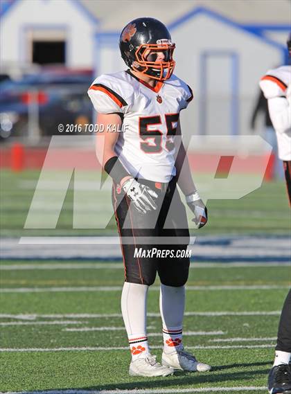 Thumbnail 3 in Darien vs. Ridgefield (CIAC Class LL Final) photogallery.