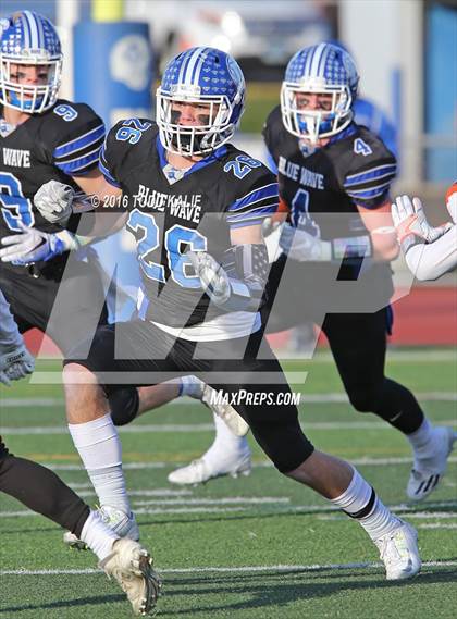Thumbnail 3 in Darien vs. Ridgefield (CIAC Class LL Final) photogallery.