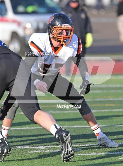 Thumbnail 2 in Darien vs. Ridgefield (CIAC Class LL Final) photogallery.