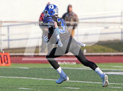 Thumbnail 3 in Darien vs. Ridgefield (CIAC Class LL Final) photogallery.