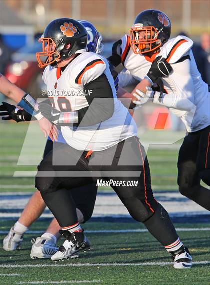 Thumbnail 1 in Darien vs. Ridgefield (CIAC Class LL Final) photogallery.